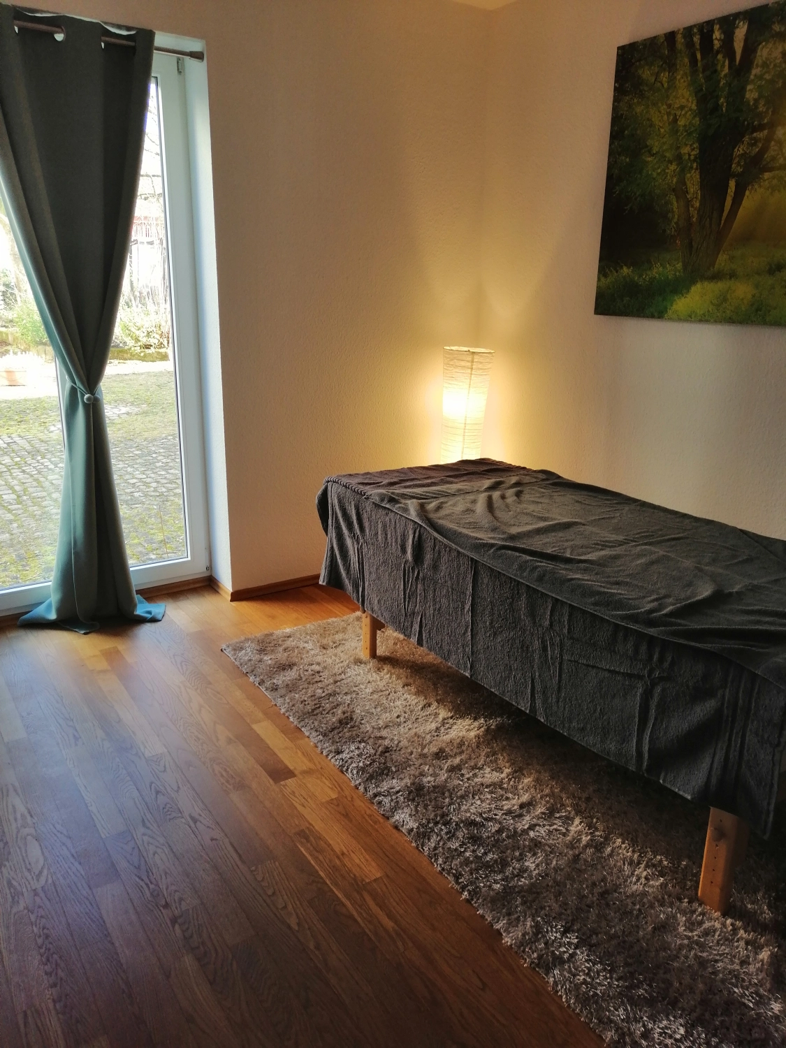 Entspannungs- und Anti-Stress-Massage von Maxim Lobes